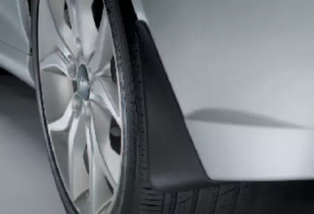 84602C600 - Exterior: Mud Guards - Rear for Hyundai: Tiburon Image