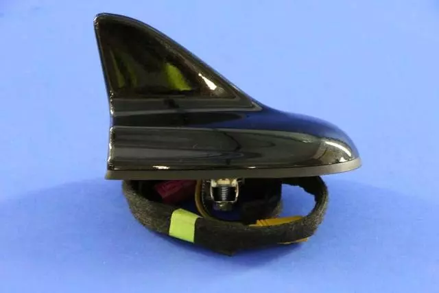 Antenna Body And Cable - Mopar (5NU67LXTAC)