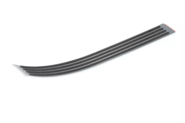 15137567 - Body: Rear Molding for GM Image
