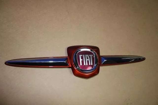 Emblem - Mopar (5KZ98KLBAB)