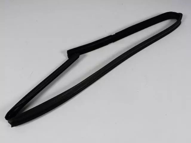 Run Channel - Mopar (55136024AG)