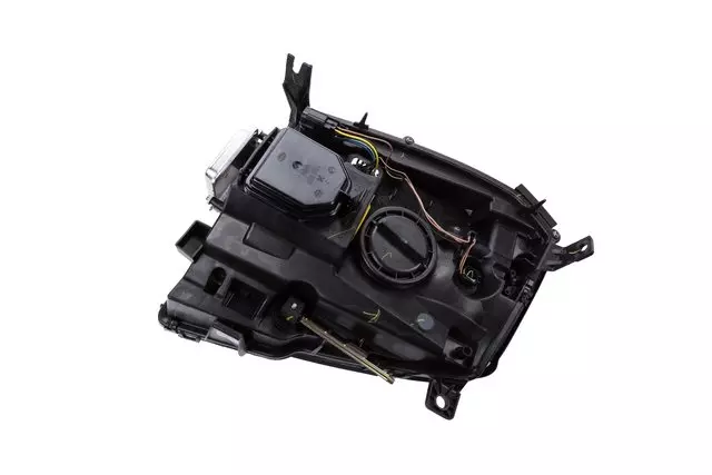 Driver Side Headlamp Assembly - GM (19351930)