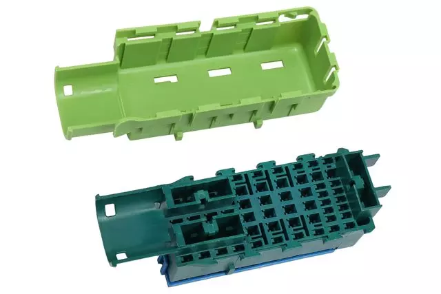 19353400 - : Wiring Harness Connector for GM Image