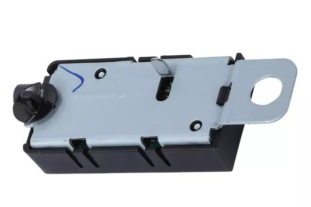 84333043 - : Radio Antenna Amplifier for GM Image