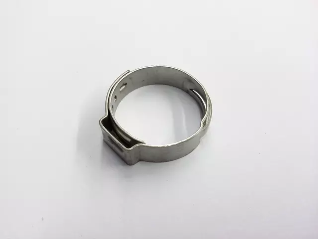 N10201901 - : Clamp for Volkswagen: CC, Golf, Golf R, GTI, Passat, R32, Rabbit, Tiguan, Tiguan Limited, Touareg Image