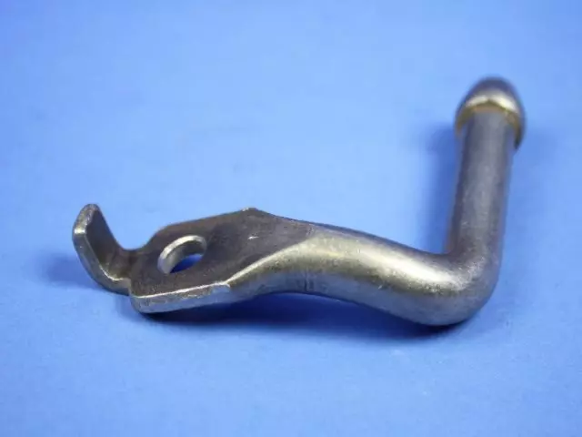 Exhaust Bracket, Right, Center - Mopar (04581722AB)