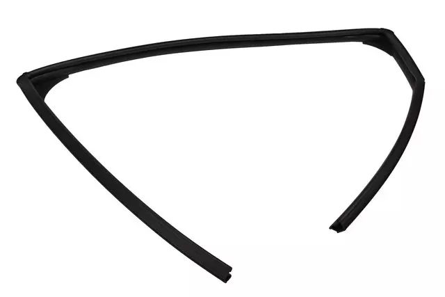 22802936 - Body: Run Channel for Chevrolet: Traverse Image