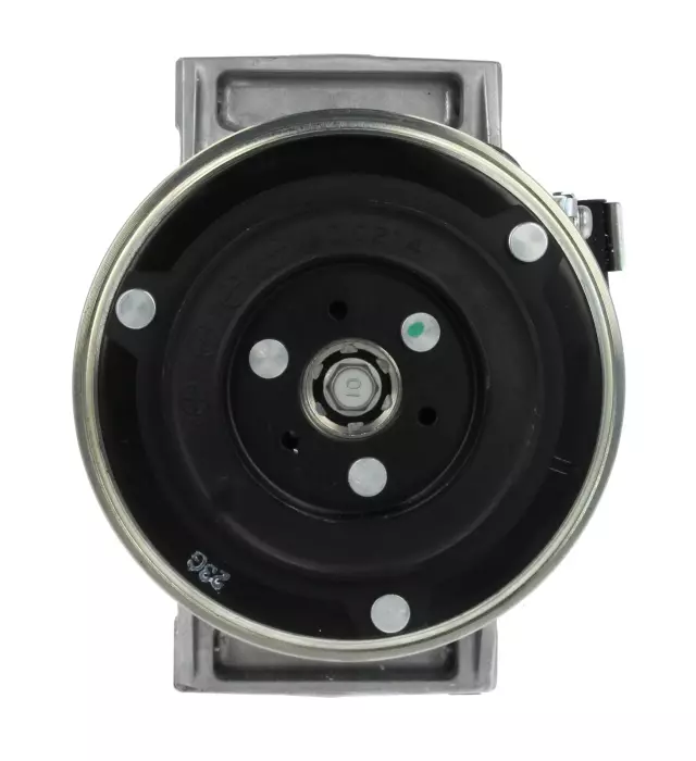 89070 - : Air Conditioning Compressor - Replaces VOLVO 30761388, 8602522, 8650273 for NISSENS Image