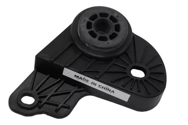 Driver Side Radiator Upper Bracket - GM (84012895)