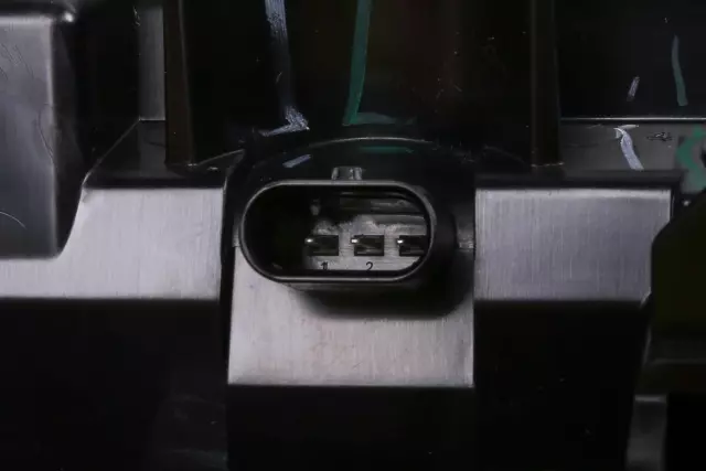 Center High Mount Stop Light - GM (84419006)