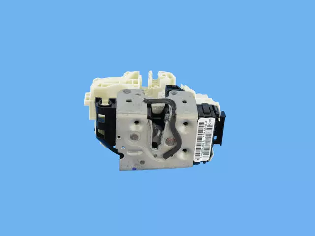 Front Door Latch, Right - Mopar (4589924AH)