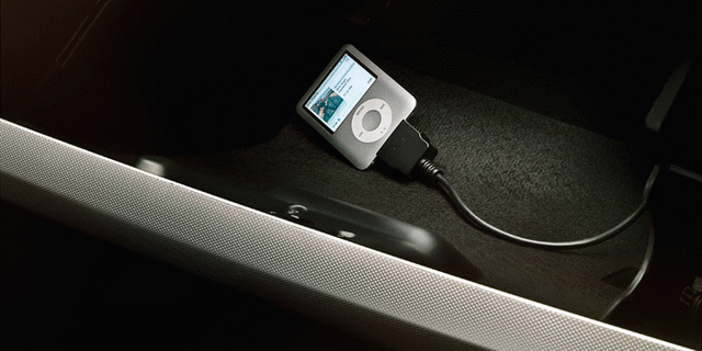 Audio Connectivity System - Land-Rover (VPLFE0002)