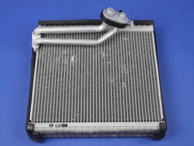« 68154897AB –  : Climatisation Evaporateur pour Mopar Image »