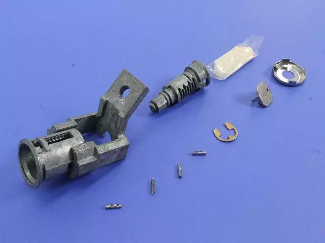 Deck Lid Lock Cylinder - Mopar (68004994AA)