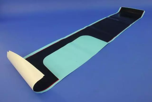 Roof Decal, Right - Mopar (5SY14RXFAA)