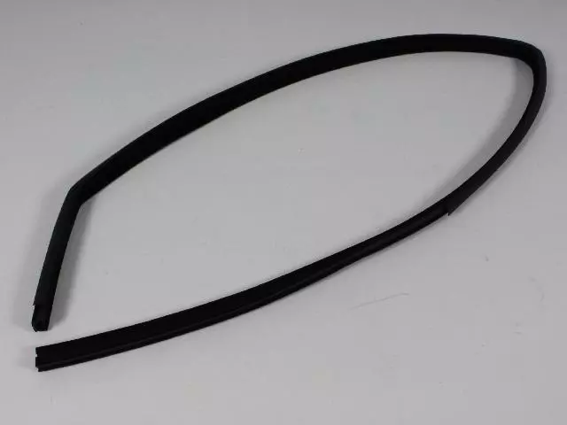 Glass Run Seal, Right - Mopar (55135252AB)