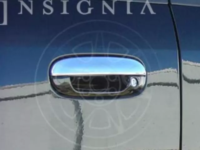 17802146 - Exterior: Chrome Door Handles - W/ Black (41U) for Chevrolet: Trailblazer, Trailblazer EXT, Uplander | GMC: Envoy, Envoy XL, Envoy XUV Image