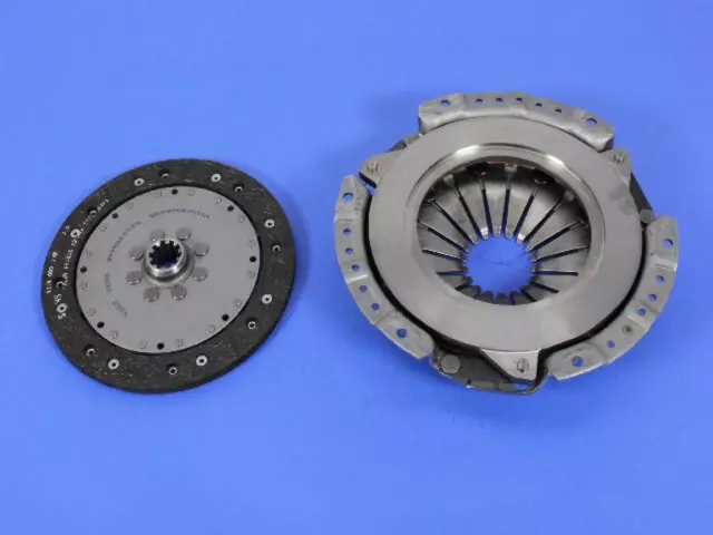 Pressure Plate And Disc Clutch Kit - Mopar (52104289AG)