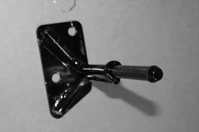 Exhaust Pipe Support Rod, Center - Mopar (68066381AA)