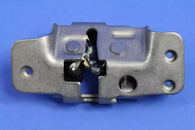 Sliding Door Catch, Right - Mopar (5109544AC)