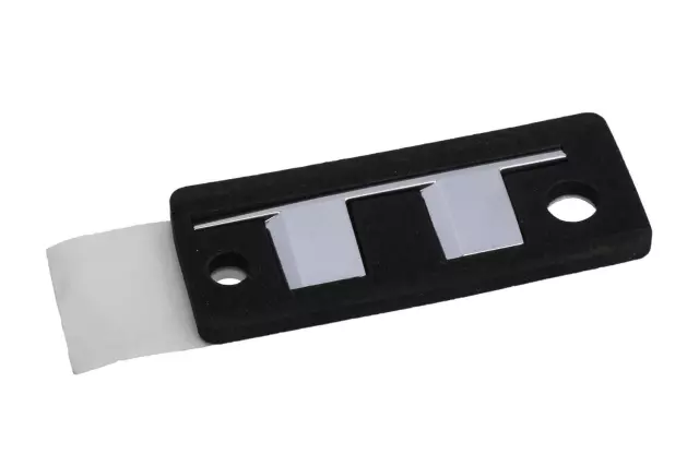 23326556 - Body: Nameplate for GM Image