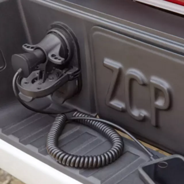 12497781 - Trailering: Trailer Wiring Adapter - 7-Pin Rounded for Buick: Enclave | Cadillac: Escalade, Escalade ESV, Escalade EXT, XT5, XT6 | Chevrolet: Astro, Avalanche, Avalanche 1500, Avalanche 2500, Blazer, Captiva Sport, Colorado, Equinox, Express 1500, Express 2500, Express 3500, Express 4500, Silverado 1500, Silverado 1500 Classic, Silverado 1500 HD, Silverado 1500 HD Classic, Silverado 1500 LD, Silverado 2500, Silverado 2500 HD, Silverado 2500 HD Classic, Silverado 3500, Silverado 3500 Classic, Silverado 3500 HD, SSR, Suburban, Suburban 1500, Suburban 2500, Suburban 3500 HD, Tahoe, Trailblazer, Trailblazer EXT, Traverse | GMC: Acadia, Acadia Limited, Canyon, Envoy, Envoy XL, Envoy XUV, Jimmy, Safari, Savana 1500, Savana 2500, Savana 3500, Savana 4500, Sierra 1500, Sierra 1500 Classic, Sierra 1500 HD Classic, Sierra 1500 Limited, Sierra 2500 HD, Sierra 2500 HD Classic, Sierra 3500 Classic, Sierra 3500 HD, Terrain, Yukon, Yukon XL, Yukon XL 1500, Yukon XL 2500 Image