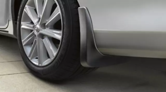 PU06033012P1 - Exterior: Splash Guards for Toyota: Camry Image