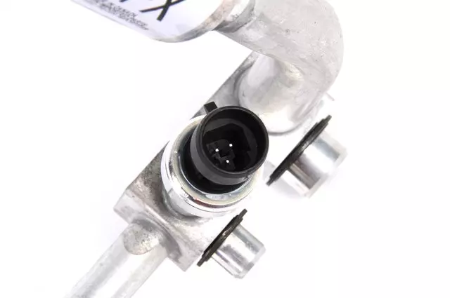 Acdelco™ A/C Refrigerant Discharge Hose - GM (1534689)