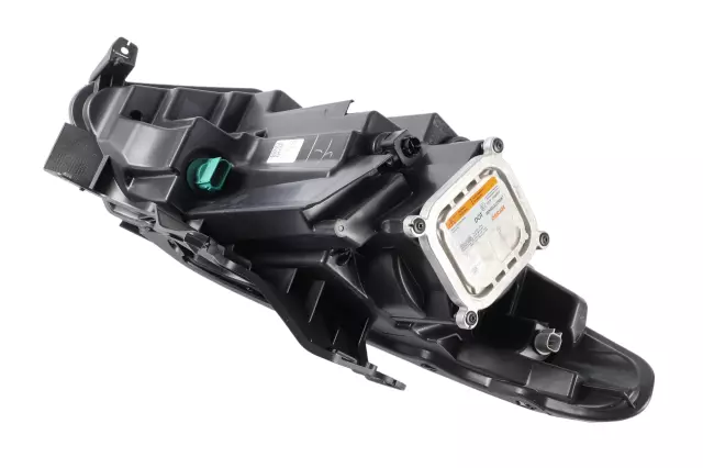 Headlamp (Replaces Part Numbers 84573719 and 84721417) - GM (84887857)