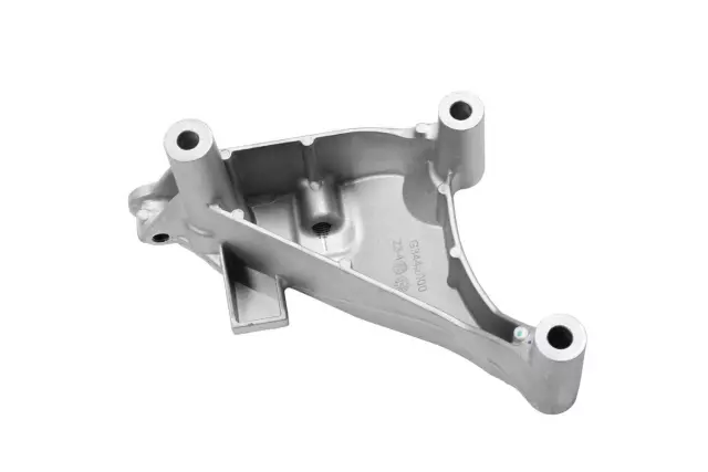 Part# 13386906 Passenger Side Engine Mount Bracket - GM (13386906)