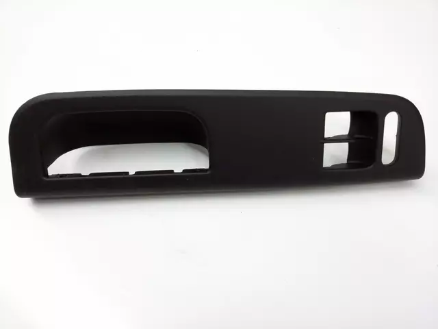 Switch Bezel - Volkswagen (3B1-867-171-D-A94)