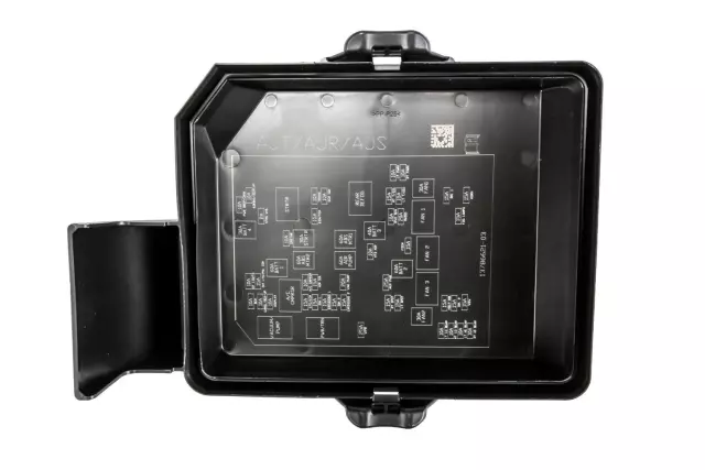 2012-2016 Chevrolet - Accessory Wiring Junction Block - GM (23288144)