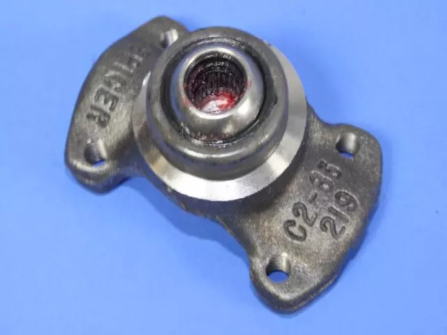 4384663 - Front Drive Axle: Flange for Mopar Image