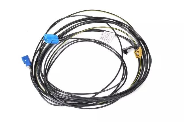 84221624 - : Digital Radio and Navigation Antenna Coaxial Cable for GM Image
