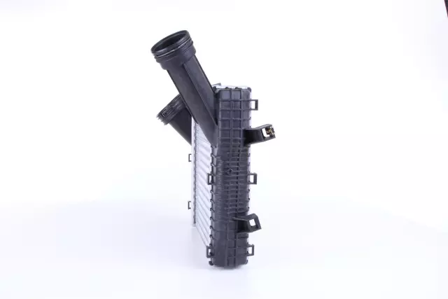 96611 - : Nissens Intercooler for NISSENS Image