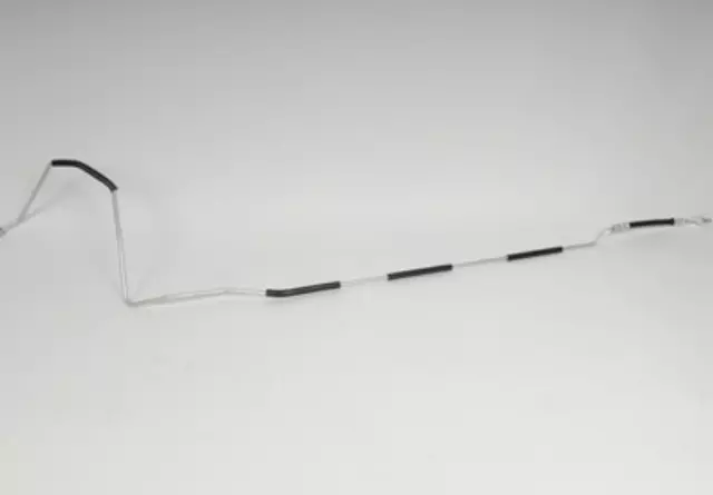 Auxiliary Air Conditioning Evaporator Front Inlet Hose - GM (19169388)