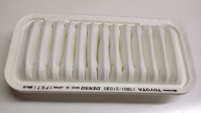 1780121030 - : Air Filter for Scion: xA, xB | Toyota: Echo Image