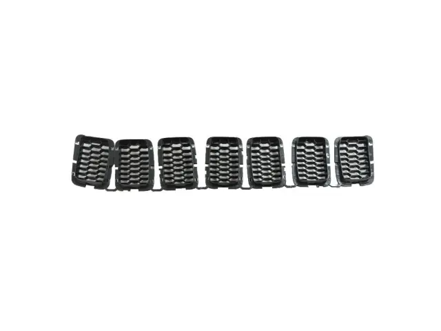 68317863AA - Exterior Ornamentation: Texture Grille for Jeep: Grand Cherokee, Grand Cherokee WK Image