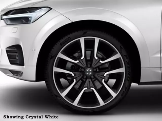 40003526 - Exterior: Fender Extension - Denim Blue for Volvo: XC60 Image