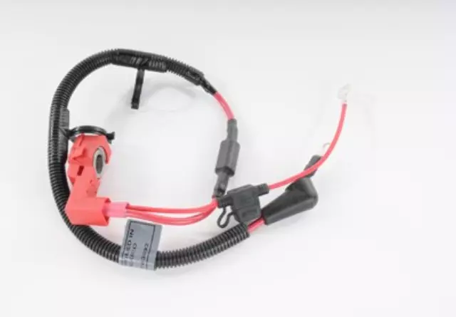 Auxiliary Battery Positive Cable - GM (22783692)