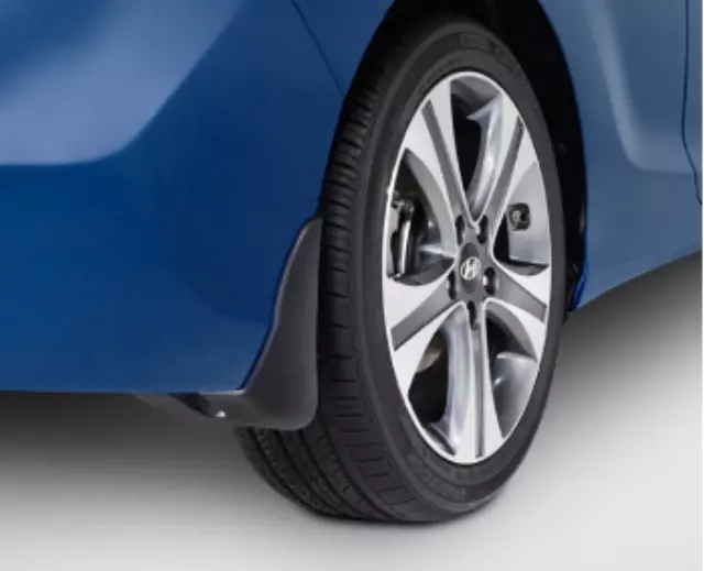 3YF46AC400 - Exterior: Mud Guards for Hyundai: Elantra Image