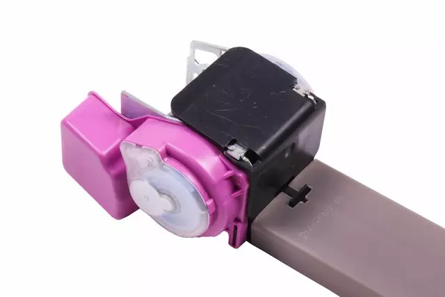 89023863 - : Light Gray Rear Driver Side Center Seat Belt with Retractor for GM Image