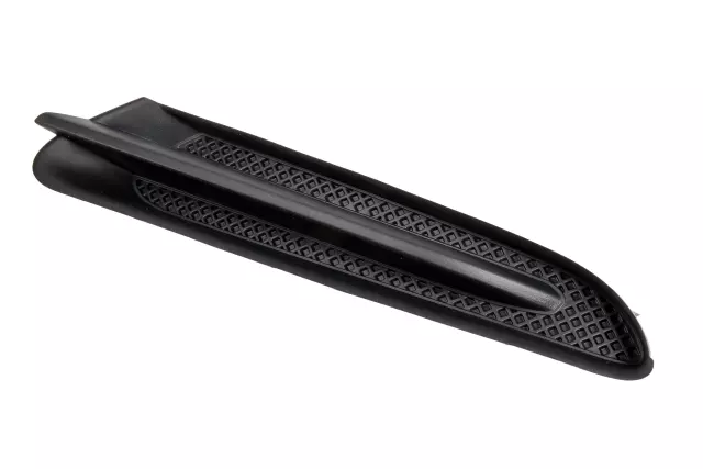 Front Driver Side Bumper Fascia Upper Molding - GM (95235062)