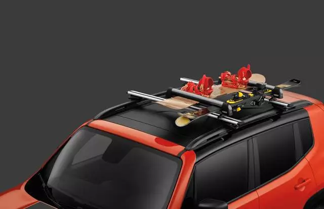 TCS92725 - : Ski/snowboard Carrier Kit for Mopar Image