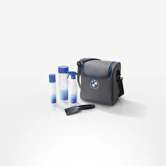 83125B54103 - : Bmw Care Pouch Winter Editi 831510 for BMW Image