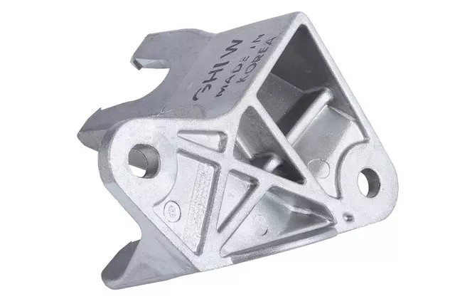 Manual Transmission Selector And Shift Lever Cable Bracket - GM (25185503)