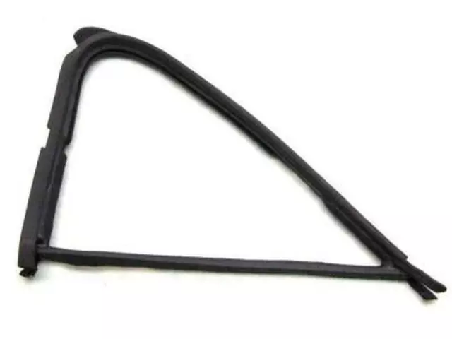 E7TZ1521448A - Body: Weatherstrip for Ford: Bronco, F-150, F-250, F-350, F-Super Duty Image