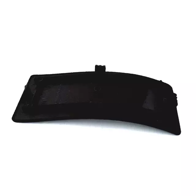 7L6820239 - : Flap for Volkswagen: Touareg Image