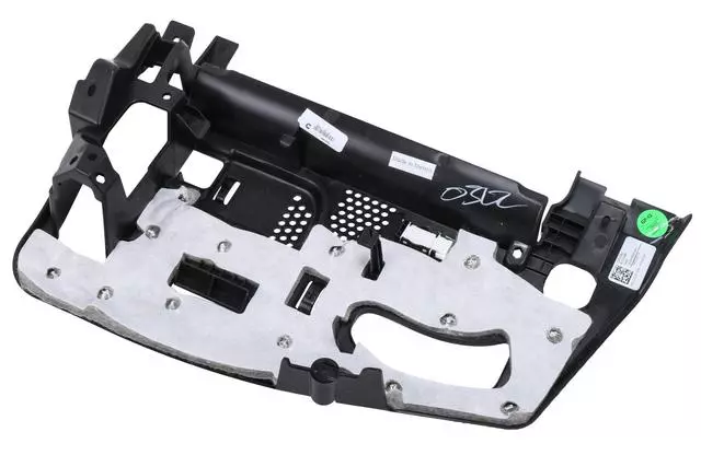 22813384 - Body: Lower Insulator for Cadillac: CTS Image