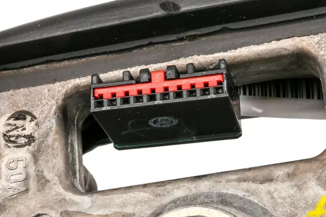 Steering Wheel Replaced by Part  Number 84483796 - GM (84483796)